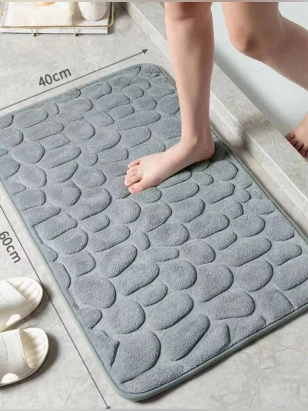 NEW BATHROOM RUG GREY COLOR